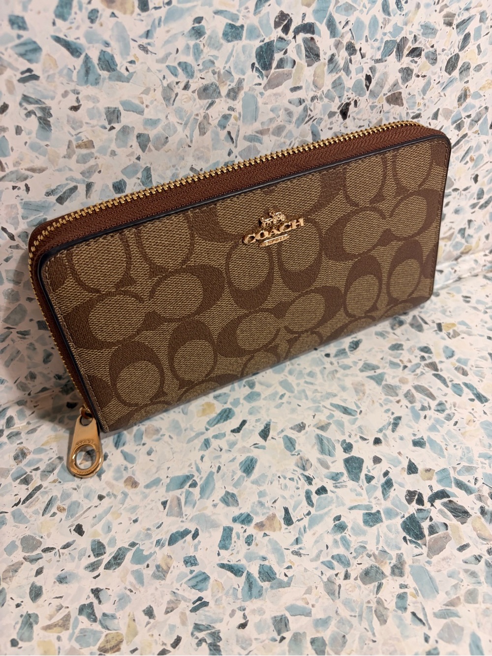 Coach C4452 Long Zip Around Wallet Signature Canvas - Picture 2 of 4